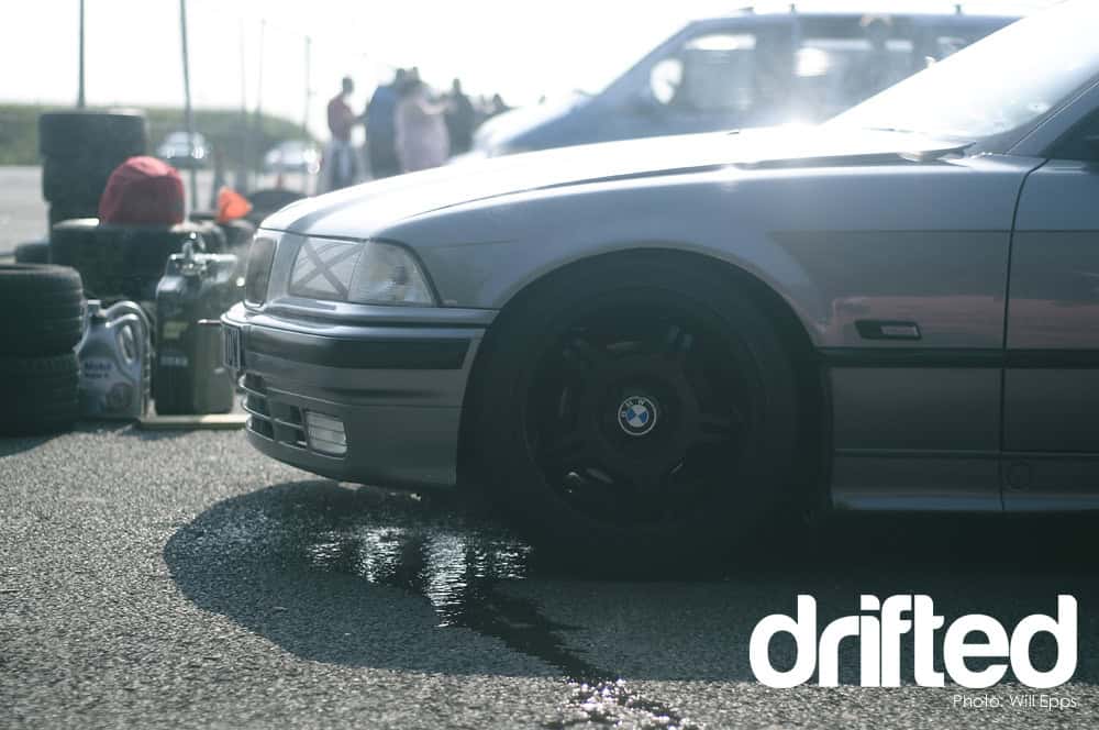 BMW drifting pop over heating
