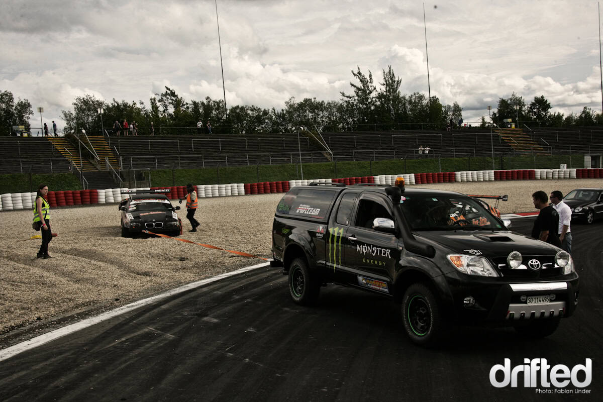 The great thing about the Nürburgring is, that there is everywhere enough space around the track, so you can´t crash into the walls