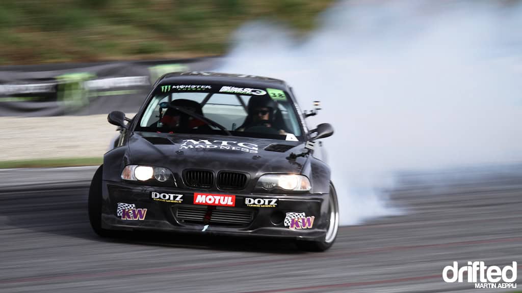 Cartu E46 sideways