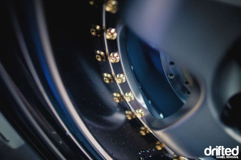 V8FD_03