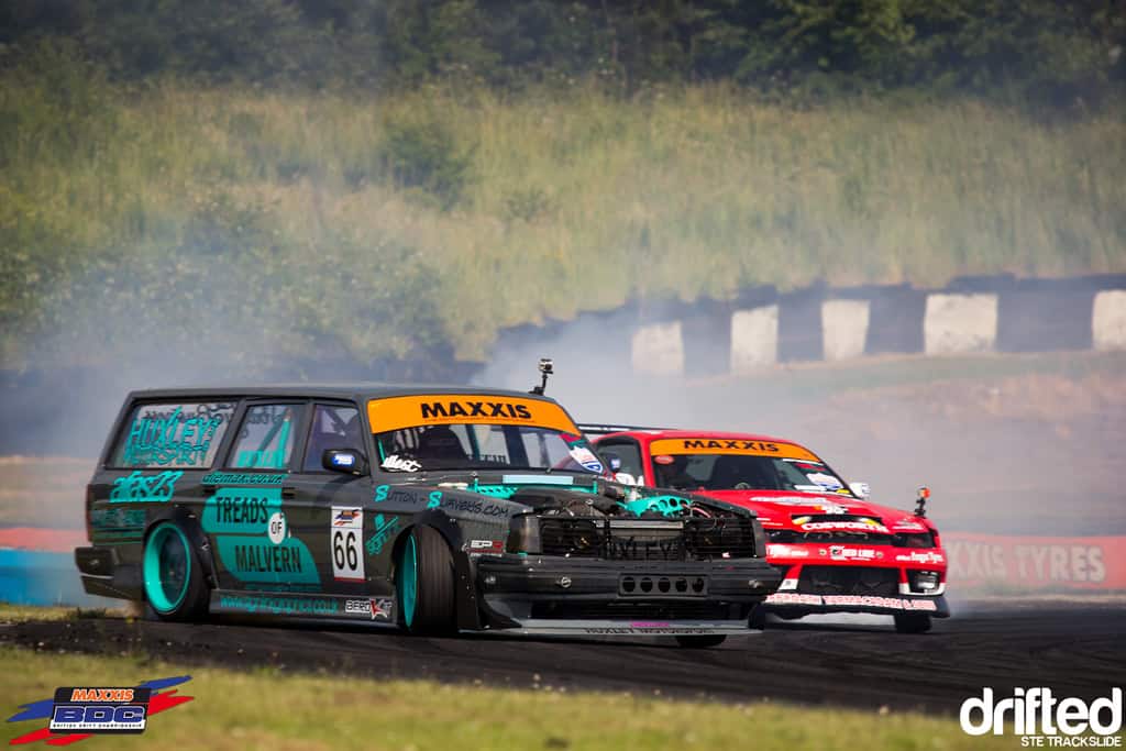 EVENT: The Scorcher: 2013 Maxxis British Drift Championship Round Three - Image Ste Trackslide BDC RD3 Mark Huxley Vs David Waterworth 2