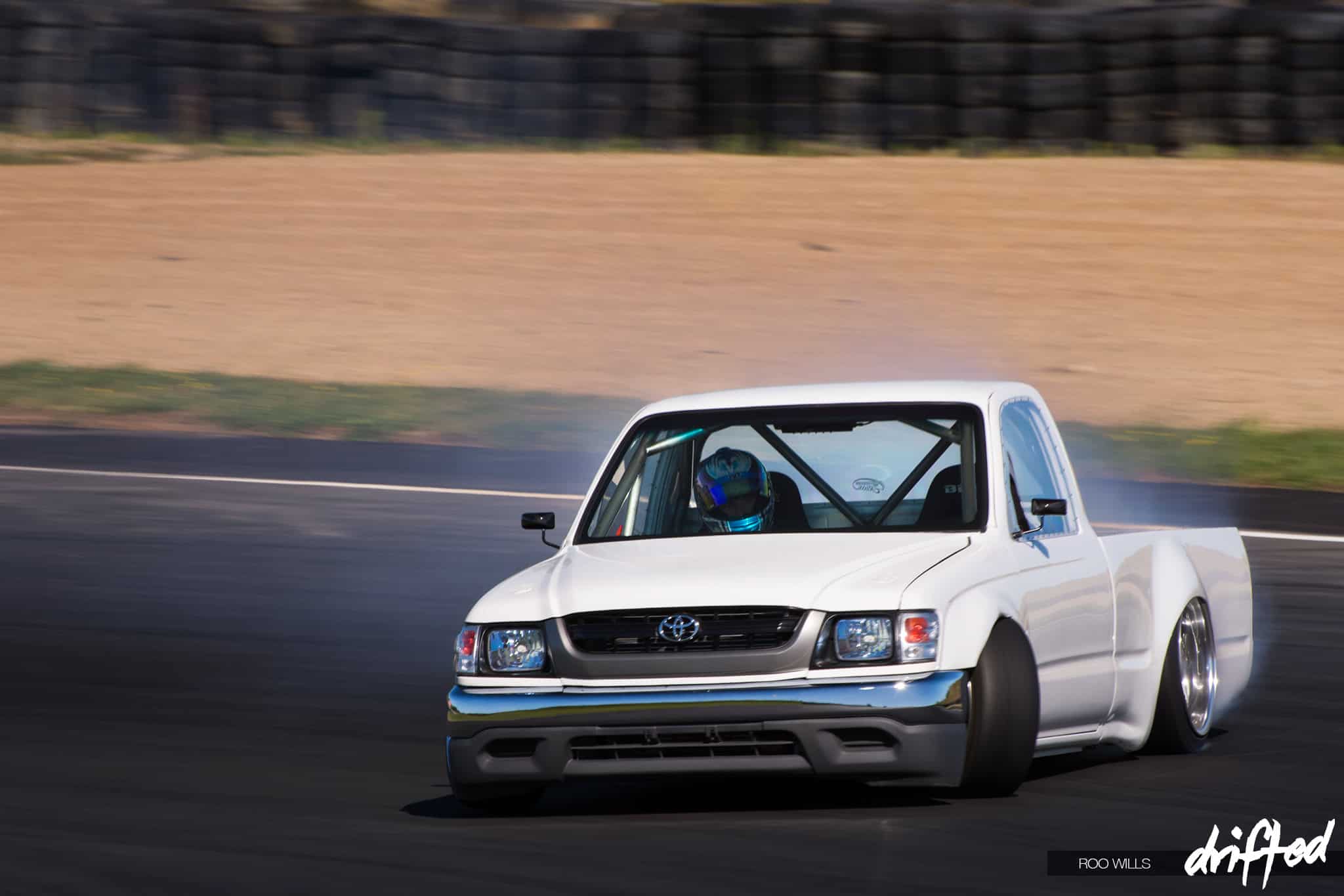 12 Best Budget Project Cars - Image toyota hilux
