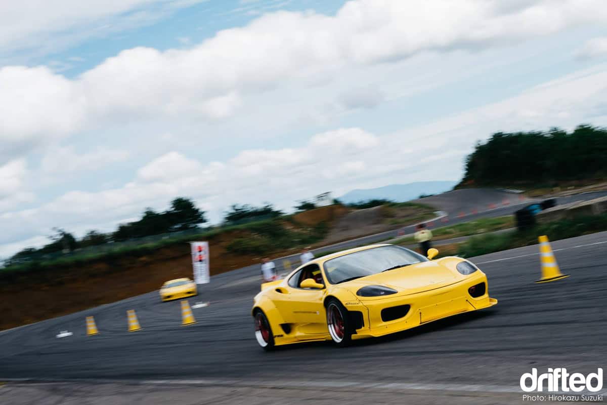 ARIOS X Liberty Walk Ferrari F360 - Image Arios X Liberty Walk Ferrari F360 Modena drift car twins drifting
