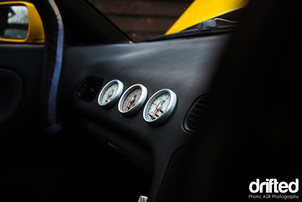 Steve's Rocket Bunny PS13 - Image yellow silvia ps13 gauges