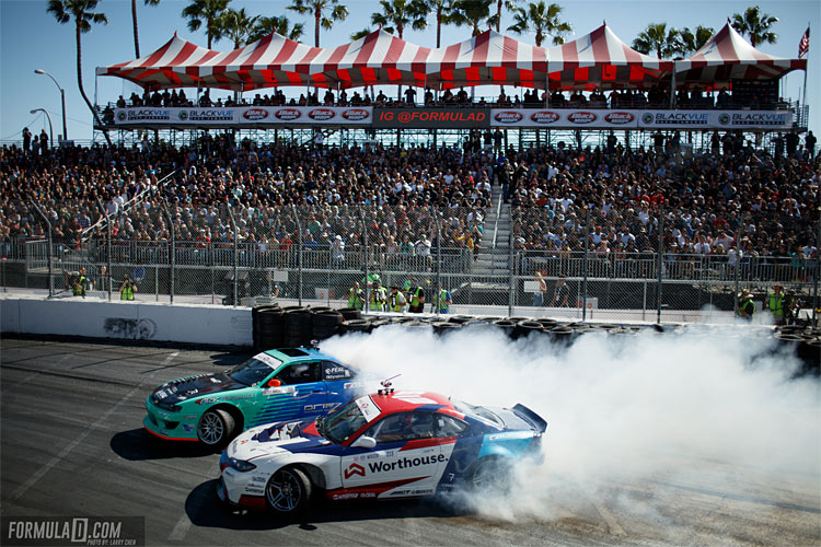 EVENT: Formula DRIFT Round 1 - Long Beach Street Course - Image formula-drift-round-1-2017-s15-vs-s14
