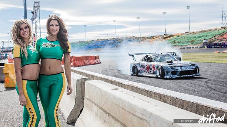 Go Crazy for Mad Mike - the Drift King of New Zealand - Image girls