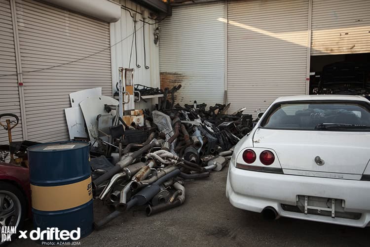 Nissan Skyline R33 GTS-T rear