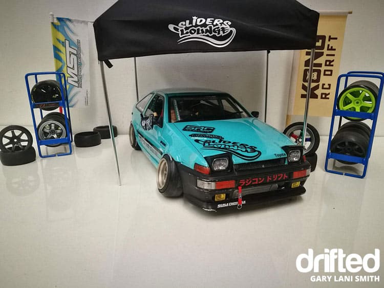 Gary's Inspiring AE86 RC Drift Car - Image rc drift car ae86 front lights off