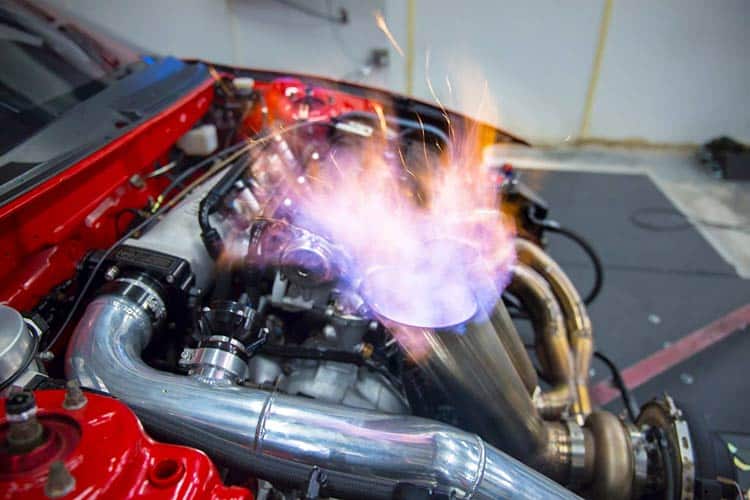 Turbocharger Vs Supercharger - What's Best? - Image flame turbocharger vs supercharger