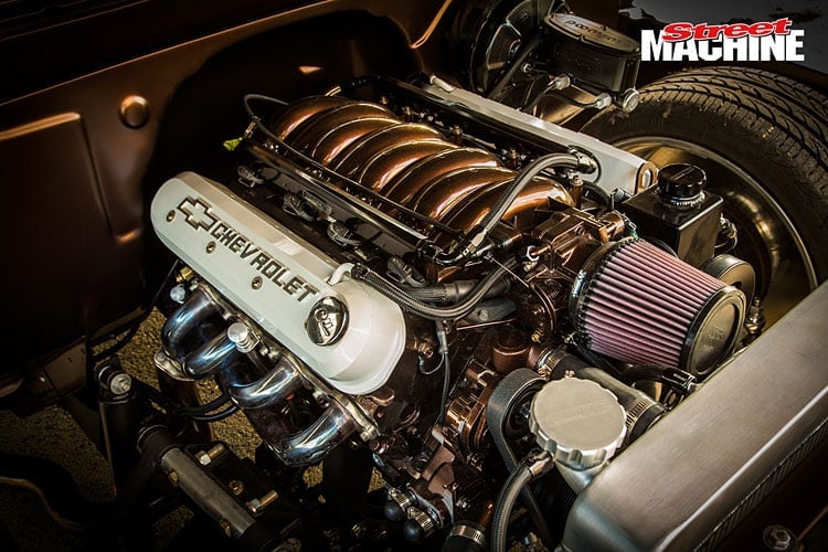 LS1 Vs LS2: What's The Best Engine For You? - Image ls1 vs ls2