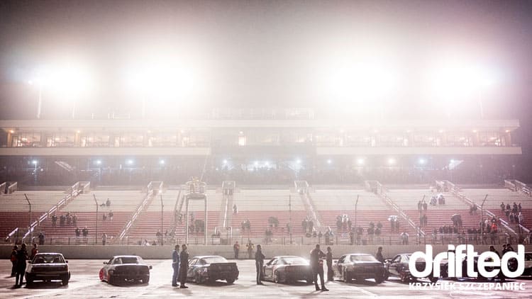 The Drift League - Irwindale 2019 - Image drifters lineup under lights