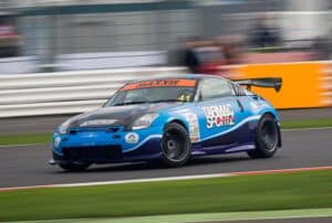 nissan 350z wing