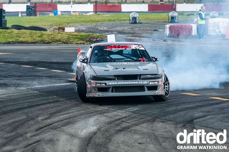 The Competitive Drifter - Mind And Machine - Image nissan sil80 drifting front