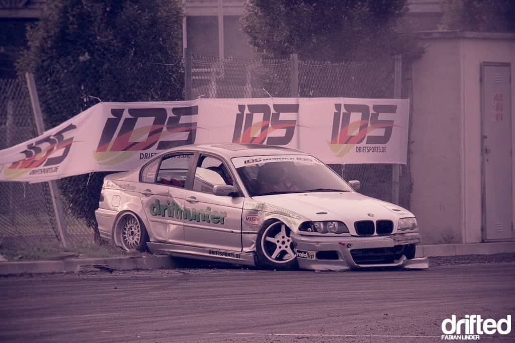 11 Best Cheap Drift Cars In 2025 - Image crashed bmw e36