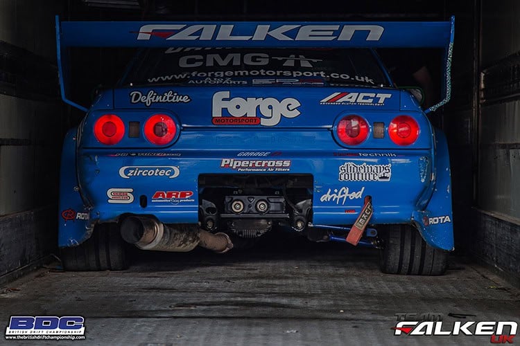 Why Is The Nissan Skyline Illegal In The United States? - Image nissan r32 skyline in trailer