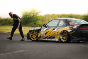 coilovers vs lowering springs thumbnail