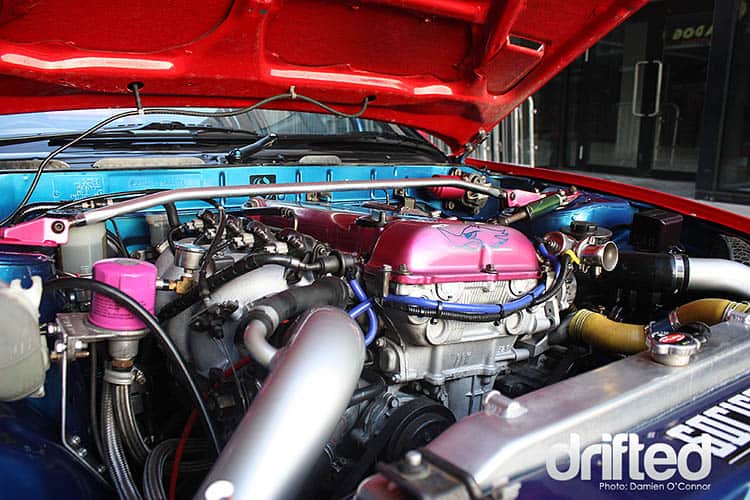 Ultimate Strut Bars Guide - Image 180sx sr20det enginebay engine bay pink cover
