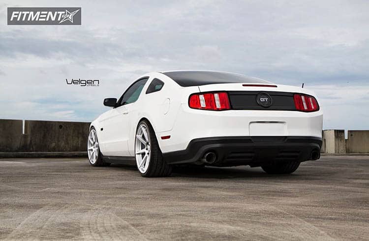 17 Best Drift Cars For Beginners - Image ford-mustang-gt-best-drift-cars-for-beginners
