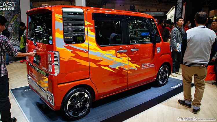 Kei Cars - Everything You Need To Know - Image flame modified kei van jdm show