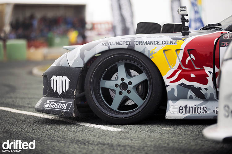 Drift Car Building - Everything You Need To Know - Image lightweight aftermarket wheels