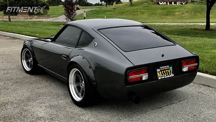 The 17 Best Japanese Sports Cars Of All Time - Image datsun 240z
