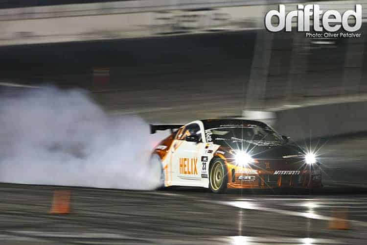 Ultimate 350z Oil Guide - Everything You Need To Know - Image night drifting nissan