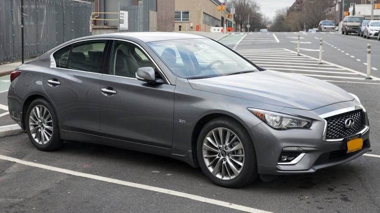 Infiniti Q50 vs Q70 - How Do They Compare? - Image q50 infiniti q50 vs q70