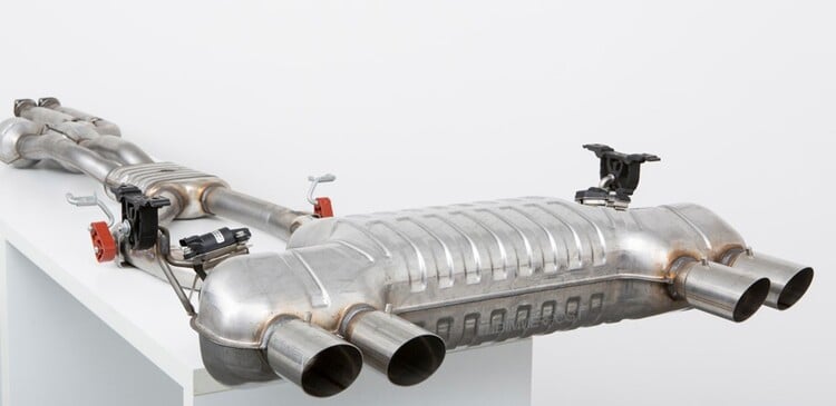 What Are Test Pipes, And How Do They Work? - Image stock exhaust system test pipes