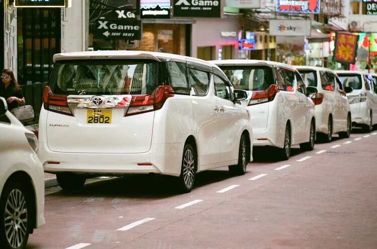 rear toyota alphard