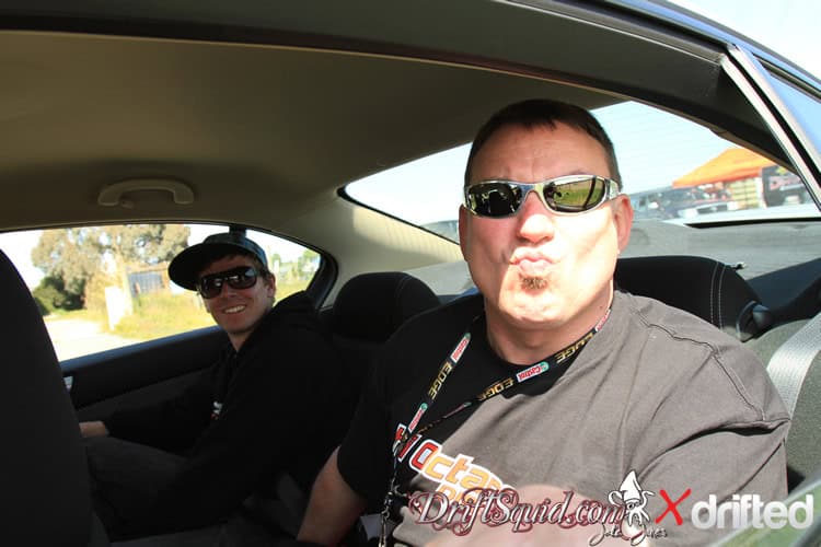 7 Road Trip Car Games For Adults That Don't Suck - Image funny rear seat passenger joke kiss banter road trip car games for adults