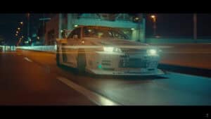 Lando Norris Hits Up Japan's Underground Tuning Scene In His LB-Kaido Works R32 Skyline - Image 9