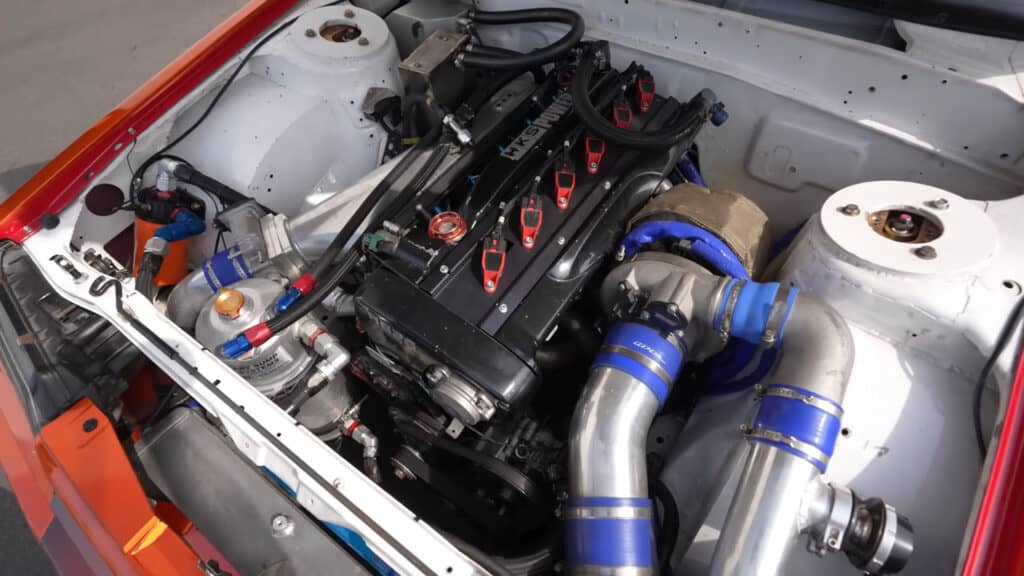 This Crazy Skyline Graveyard Has More R31s Than You Knew Existed - Image This Crazy Skyline Graveyard Has More R31s Than You Knew Existed - Image 22
