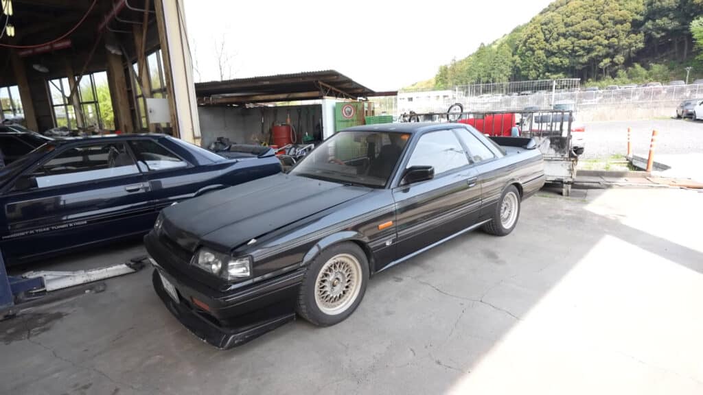This Crazy Skyline Graveyard Has More R31s Than You Knew Existed - Image This Crazy Skyline Graveyard Has More R31s Than You Knew Existed - Image 13