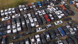 This Crazy Skyline Graveyard Has More R31s Than You Knew Existed - Image 11